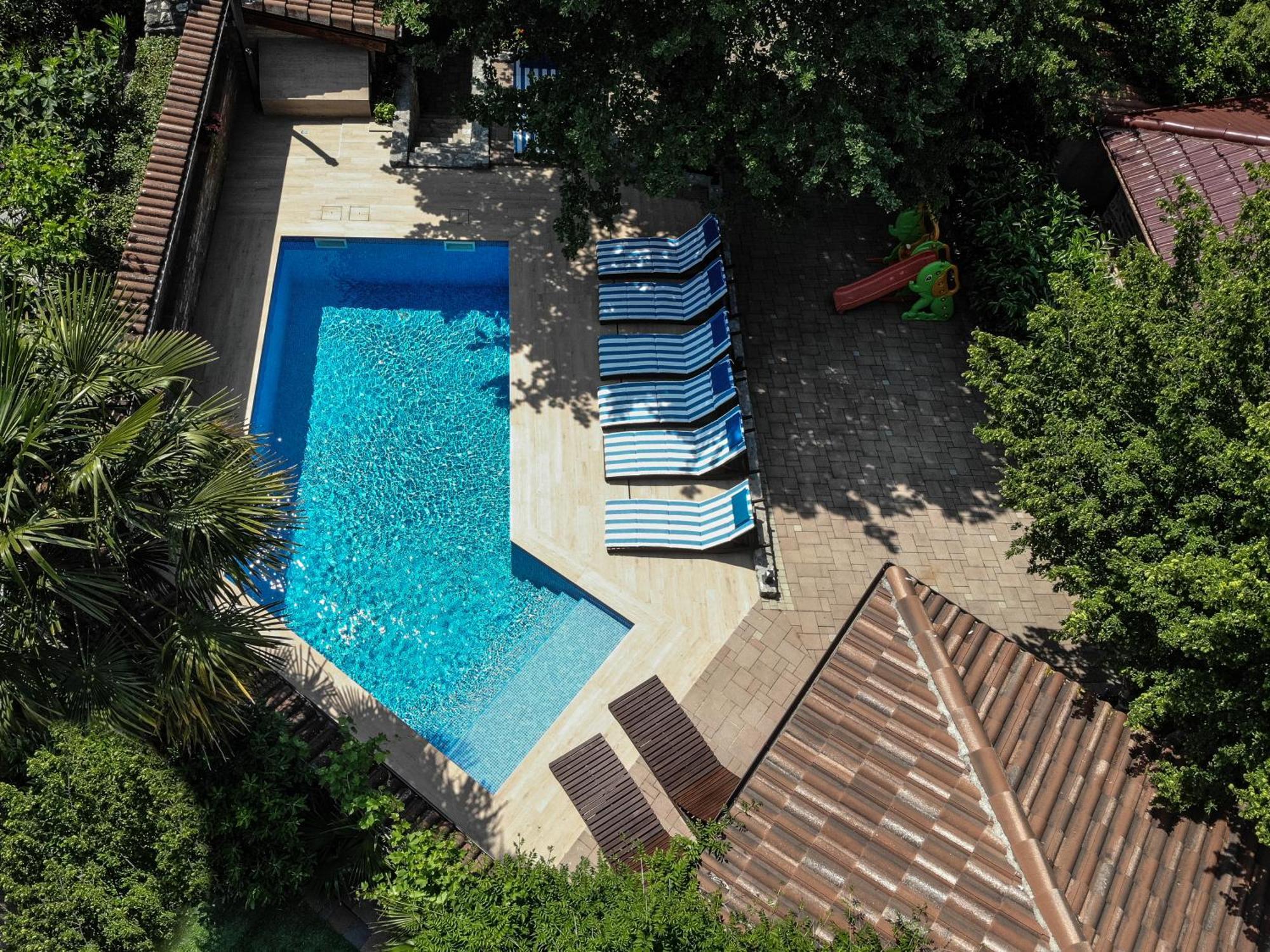 Villa Amalia Apartment 2 มาลินสกา ภายนอก รูปภาพ