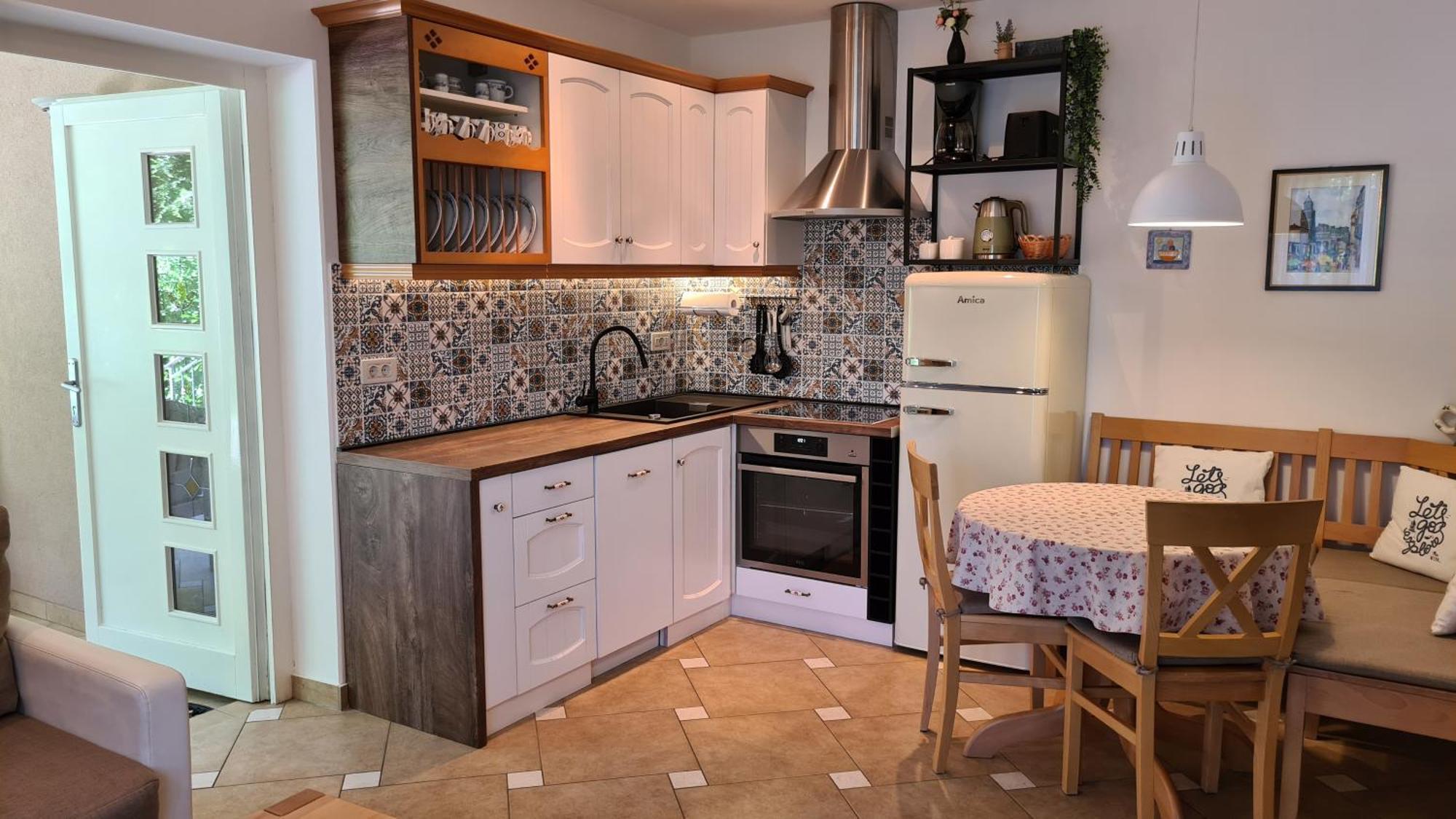 Villa Amalia Apartment 2 มาลินสกา ภายนอก รูปภาพ